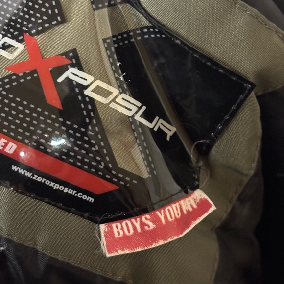 Boys size 10/12 winter jacket, #M885 - Picture 3 of 6